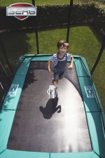 Батут Berg Ultim Champion Regular 330 Green + Safety Net Deluxe